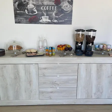 לינה וארוחת בוקר Scirocco E Tramontana